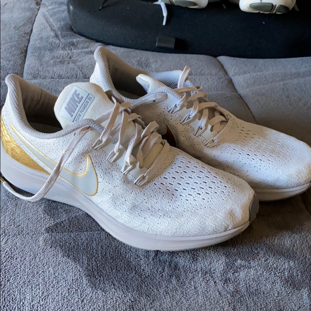 Nike Pegasus 35 Women’s Shoes